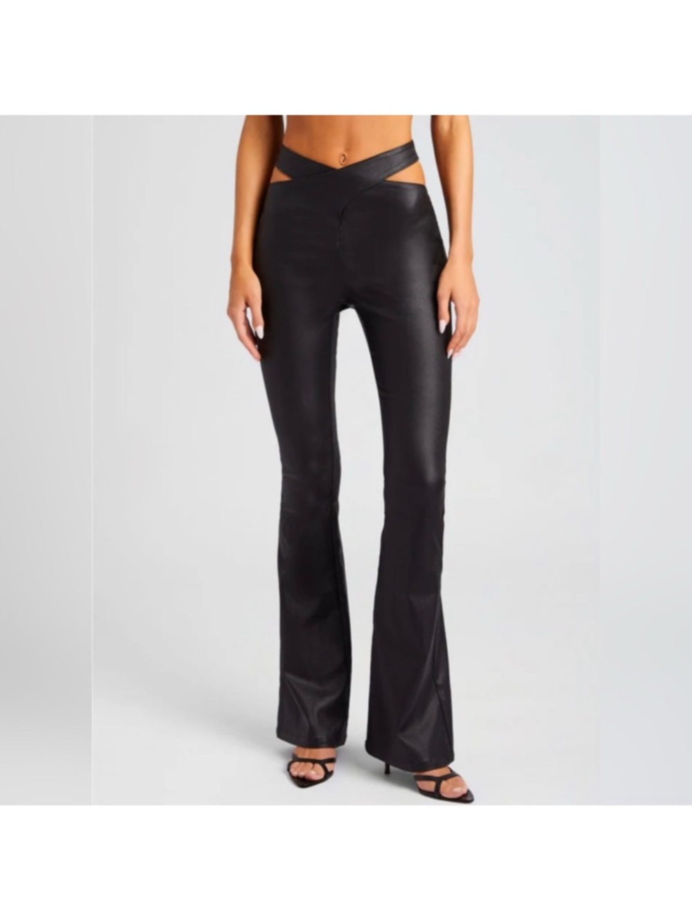 New ! Never worn . SEROYA NYC. Sloane jean